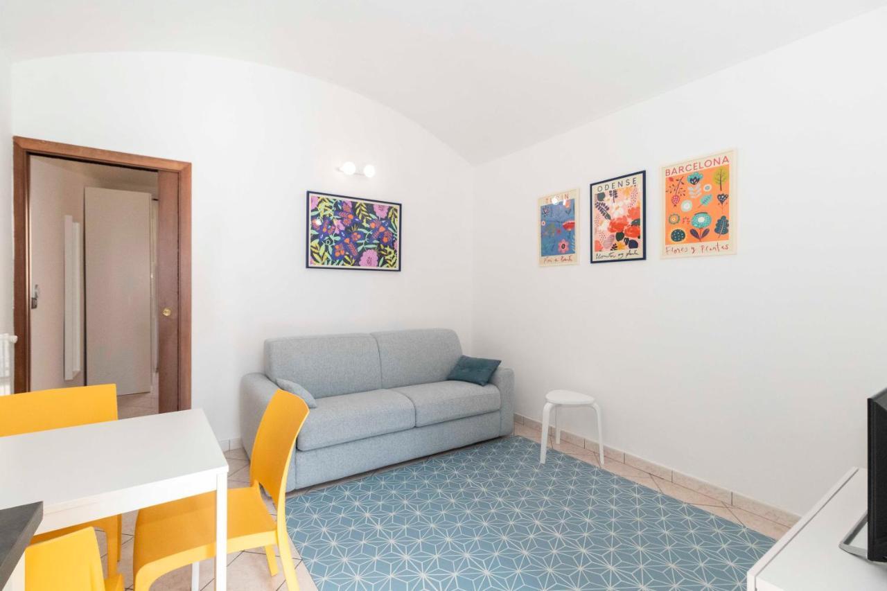 Colourful Flat San Donato Lägenhet Turin Exteriör bild
