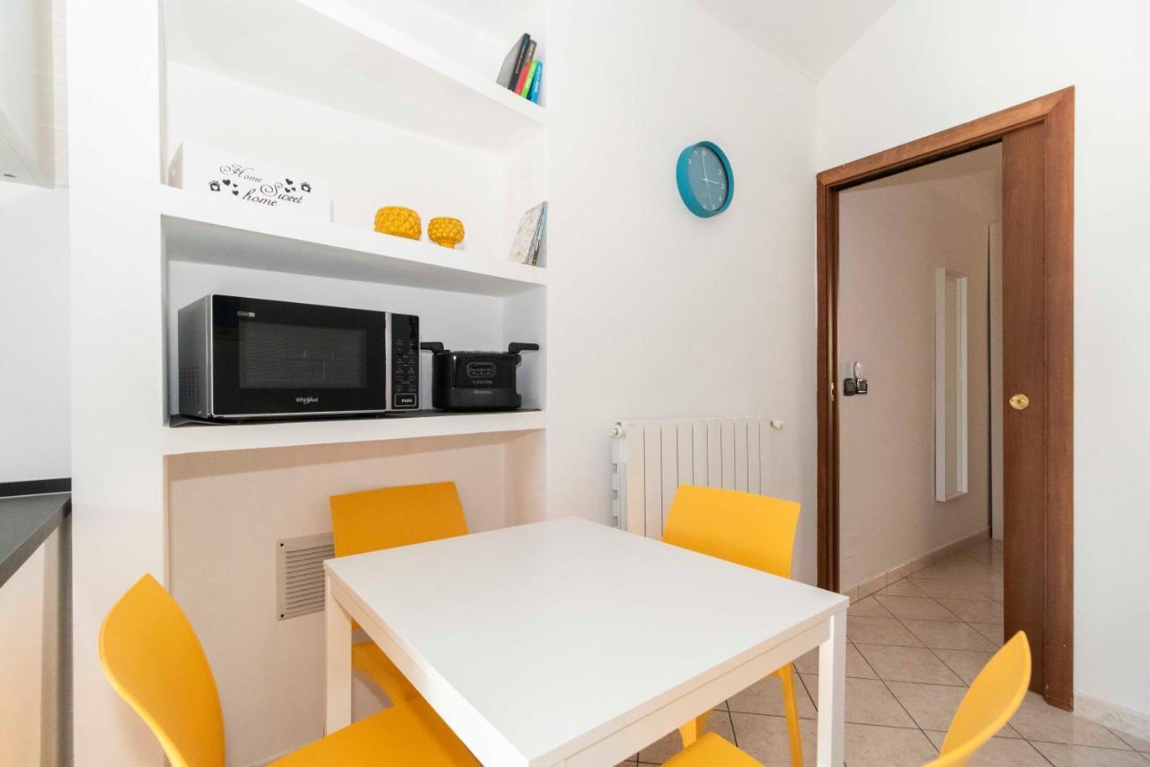 Colourful Flat San Donato Lägenhet Turin Exteriör bild